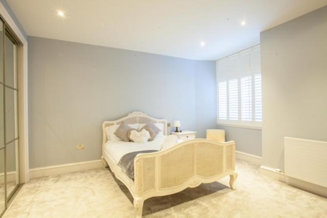 Stylish 2 Bedroom Apartment In Park Circus, West End Γλασκώβη Εξωτερικό φωτογραφία